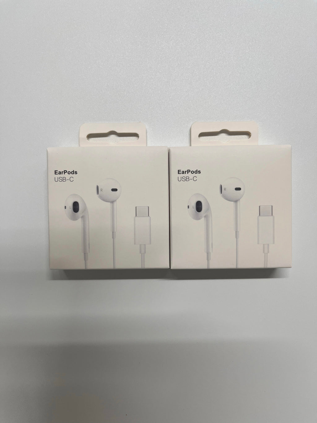 USB C Earbuds for IOS (MOQ 10 pcs)